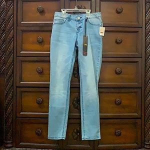 Girls skinny blue jeans